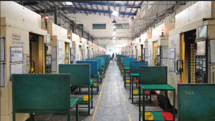 李曉彤率隊(duì)赴東莞市考察企業(yè)，與家鄉(xiāng)企業(yè)家共話家電零配件銷(xiāo)售新機(jī)遇